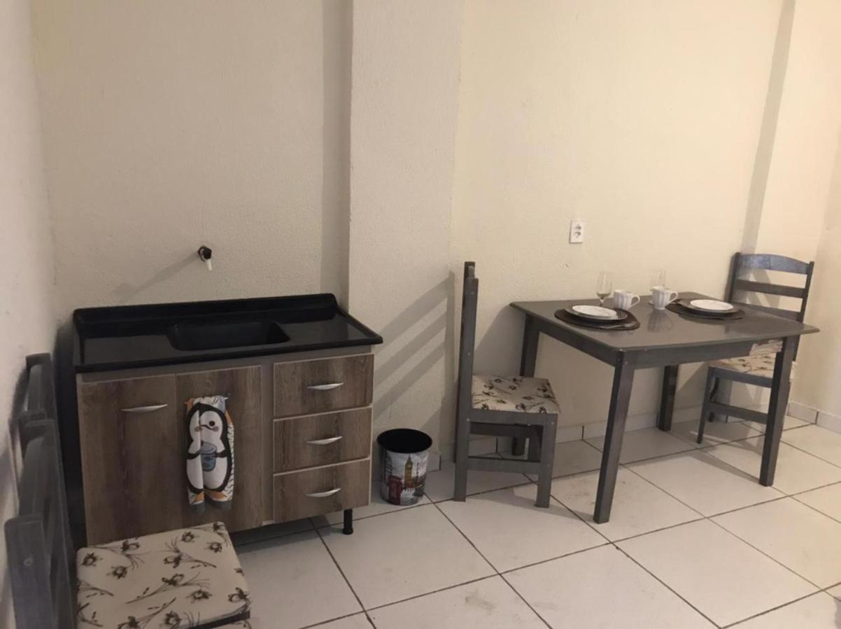 Apartamento Inteiro Central 2 Quartos E Kitnet Inteira 01 Quarto Понта-Гросса Номер фото