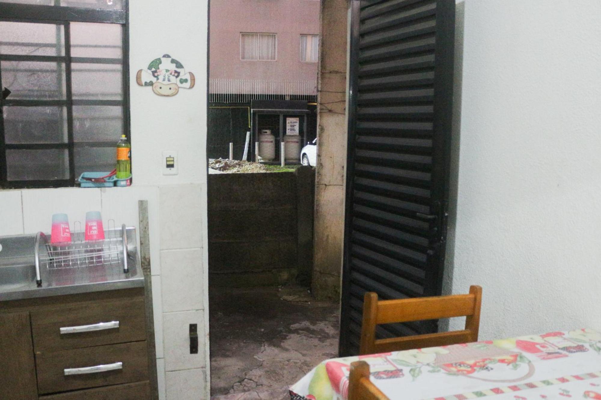 Apartamento Inteiro Central 2 Quartos E Kitnet Inteira 01 Quarto Понта-Гросса Экстерьер фото
